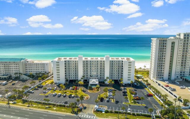 Sterling Sands Resort by Panhandle Getaways