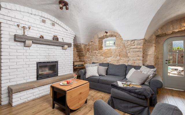 Ivka in Tribalj with 4 bedrooms and 4 bathrooms