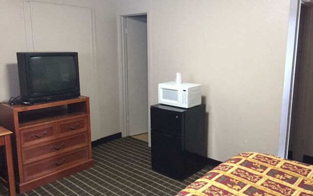 Economy Motel