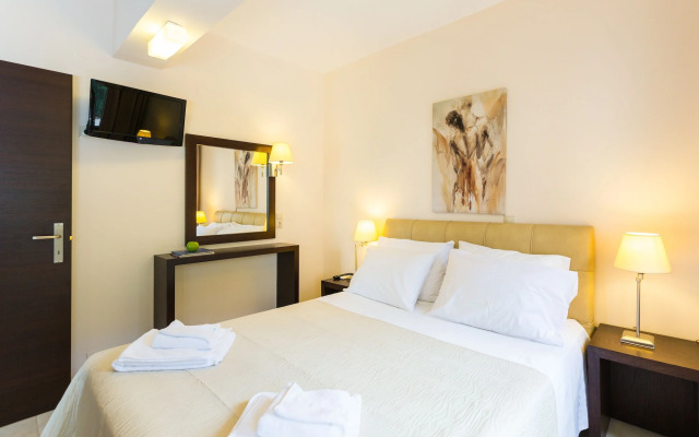 Pantheon Villas & Suites