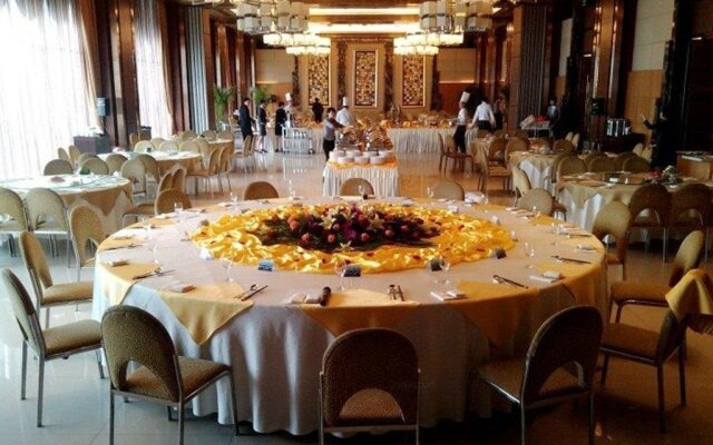 Nishi Haitai Hotel Luxury