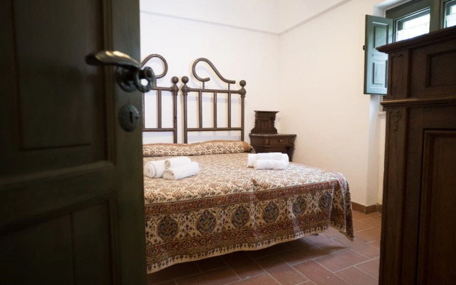 Trullo Bosco Selva Fasano by Typney