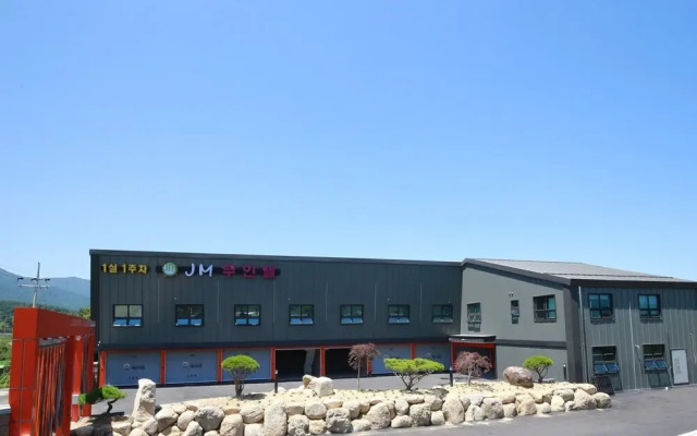 Yangyang JM Self Check-in Motel