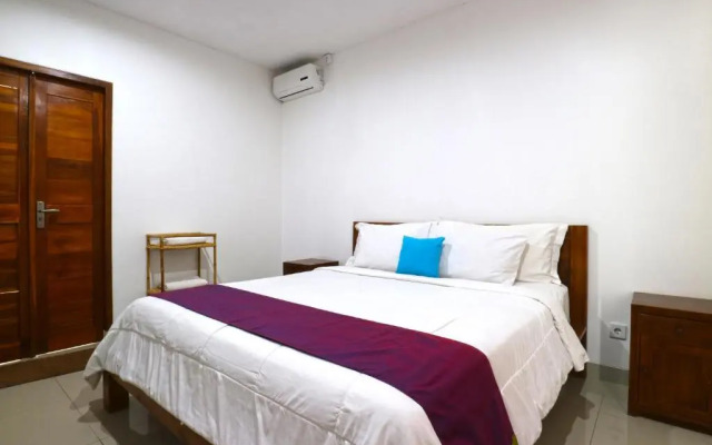 Pererenan Nengah Guest House by ZUZU