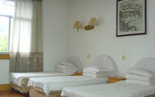 Hongcun Xiaotaoyuan Inn