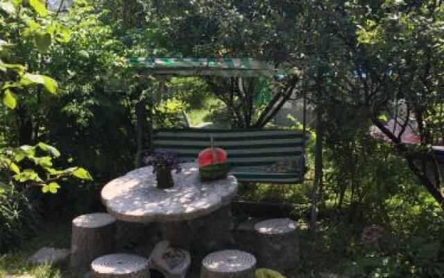Surami Treehouse