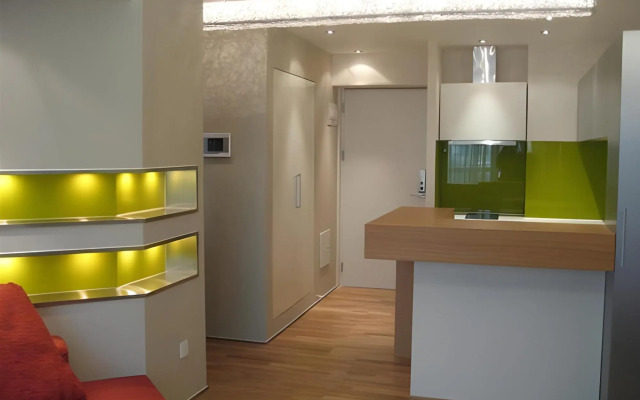 Beijing Seasons Park Apartment Hotel