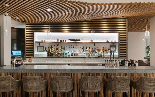 Hyatt Centric Waikiki Beach