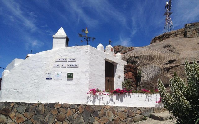 Casa Cueva El Caidero