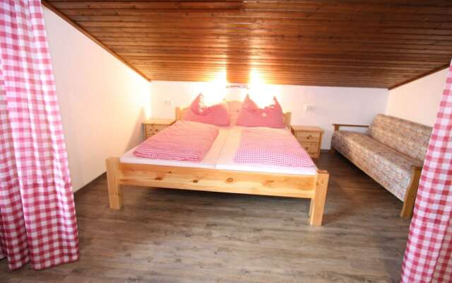 Chalet in Sankt Johann Near Ski Lift