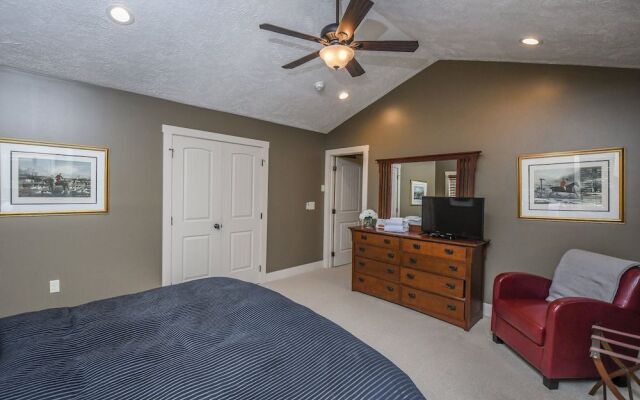 Valhalla on Mystic Creek