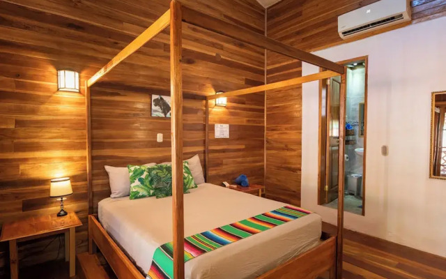 Pangea Lodge