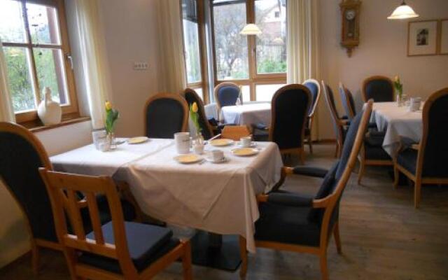 Hotel Garni Hirschen
