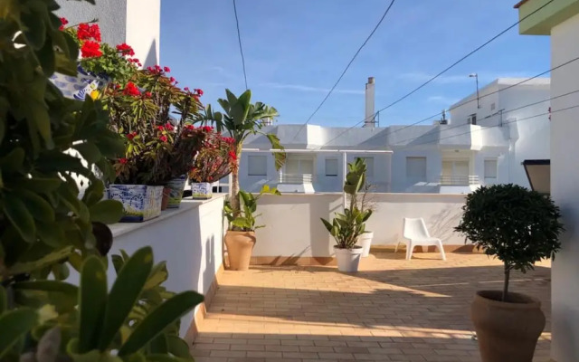 Summerland Apartments Rota