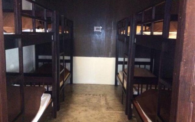 Thapae Backpackers Hostel