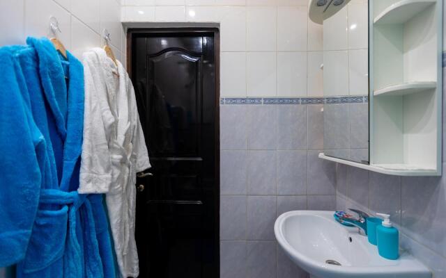 Пять звезд на улице Шахтёров