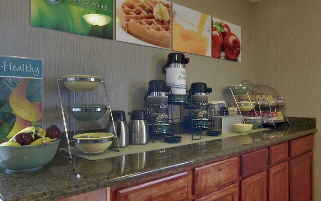 Comfort Suites