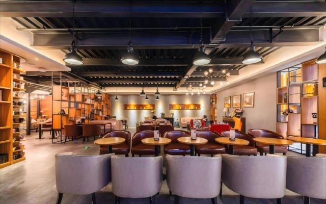 James Joyce Coffetel· Changde Liuyehu