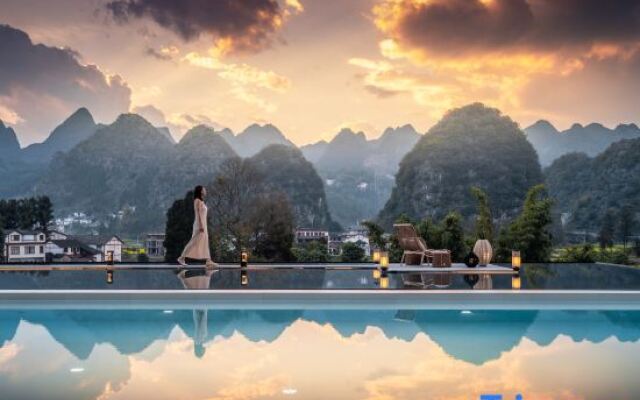 Xingyi Wanfeng Linyueqili B&B