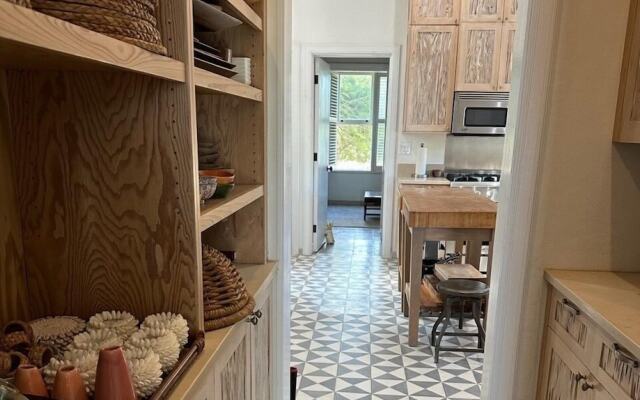 Twin Coves House 4 Bedroom Home