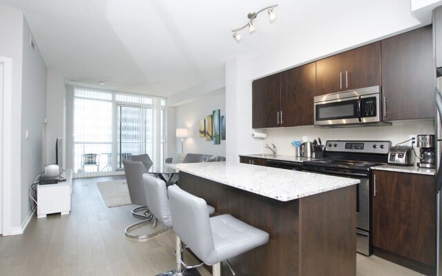 Applewood Suites - Financial District