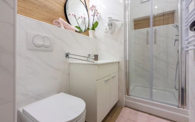 Colorful - Modern Apartments - A7 Rozi