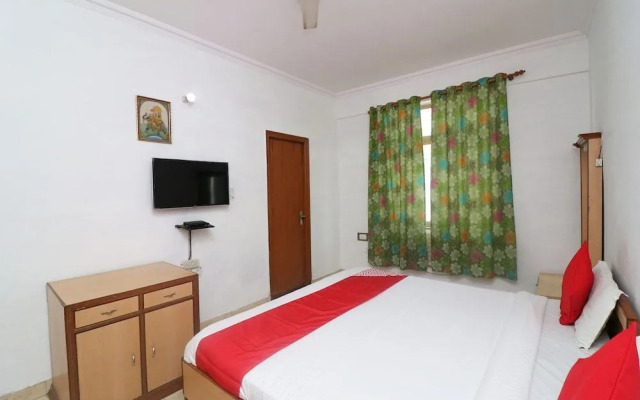 Hotel Devansh by OYO Rooms