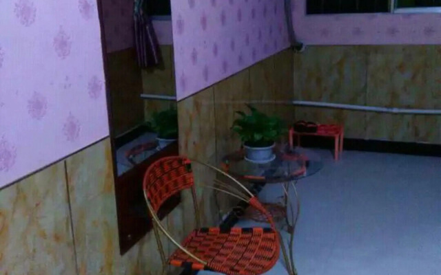 Xianyang Xingfu Hotel