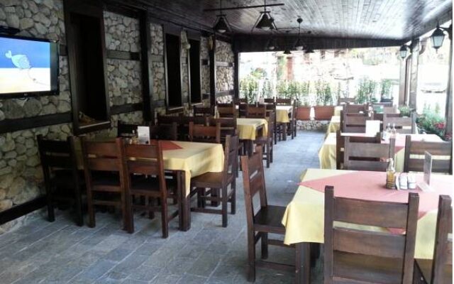 Zlaten Rozhen Hotel