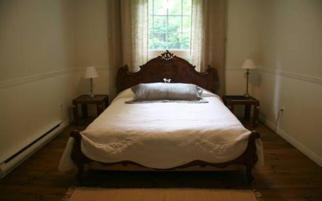 Willow Pond Country Bed and Breakfast