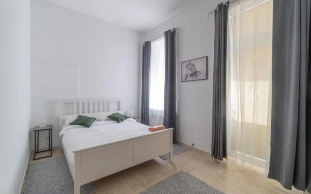 Centre Apartments