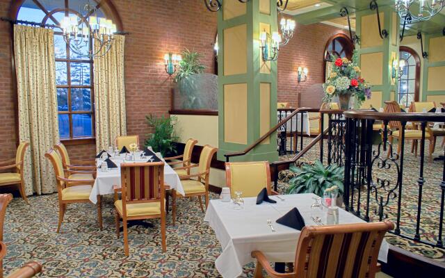 DoubleTree Suites by Hilton Hotel Lexington