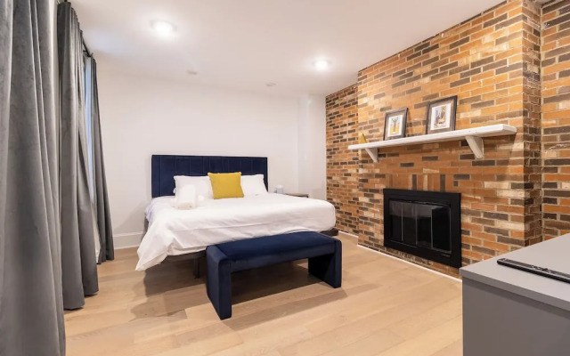 Thena Hotel - Oversized 1 Bedroom