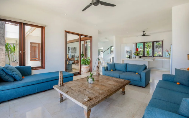 Villa Bali Blue