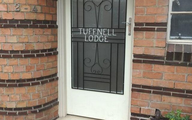 Tuffnell Lodge