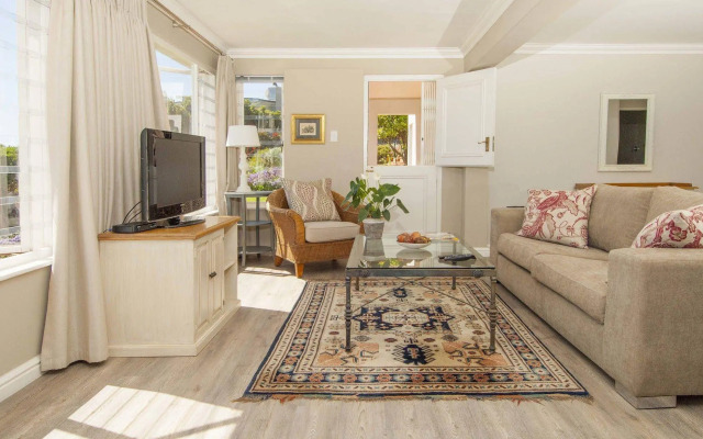 Restio Garden Studio