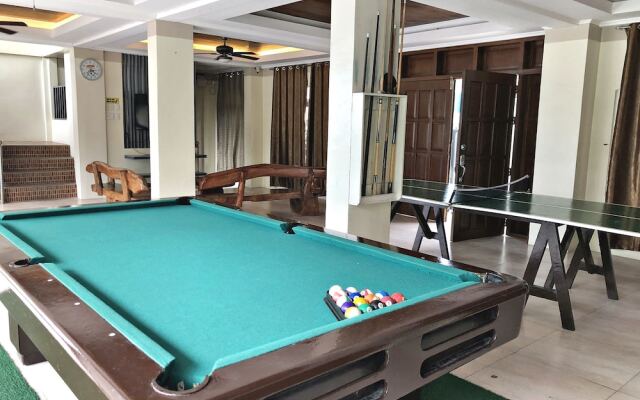 Summer Palace Hotspring Resort