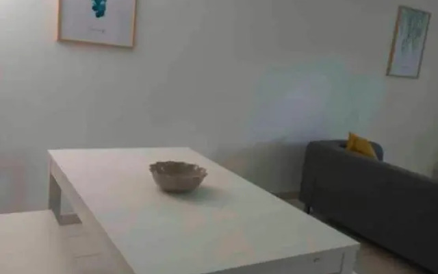 superbe T2 avec parking privé