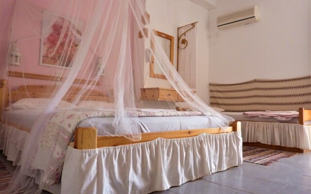 Chios Rooms Panorama