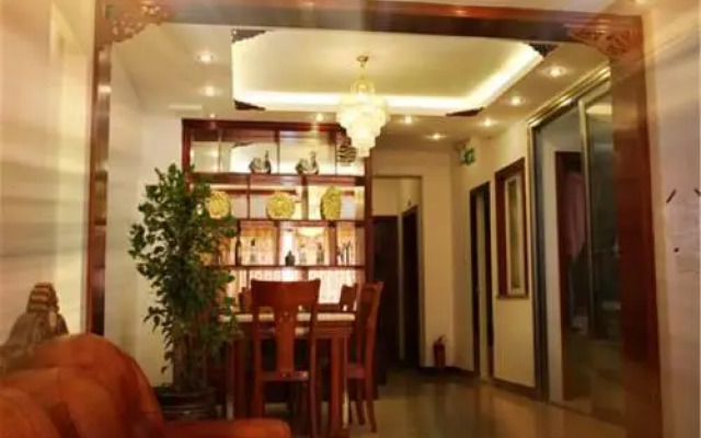 Jason Yee House