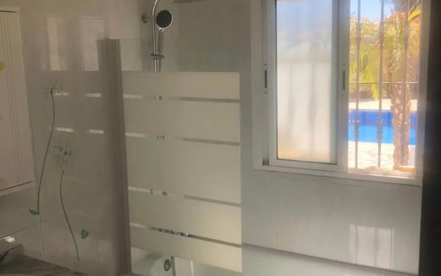 Belvilla by OYO La Casa de Shanaya