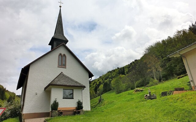 Hilltop Apartment in Brandenberg With Balcony
