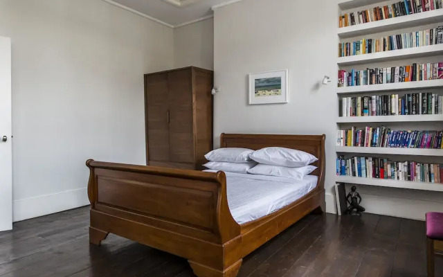 Great Percy Street III by Onefinestay