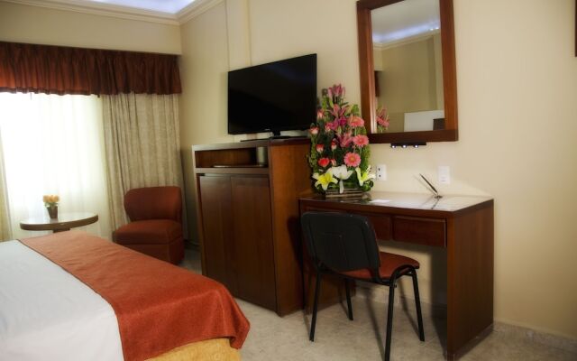 Palmera Suites
