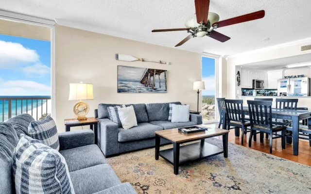Majestic Beach Towers 1-1701