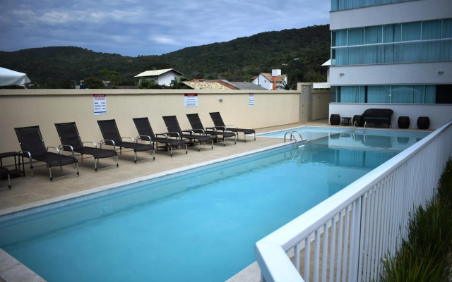 A082 - Ecopark - Apto de 2 quartos com piscina