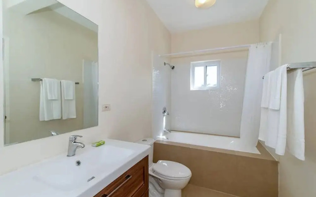 Nianna Coral Bay Luxurious Townhouse- 3