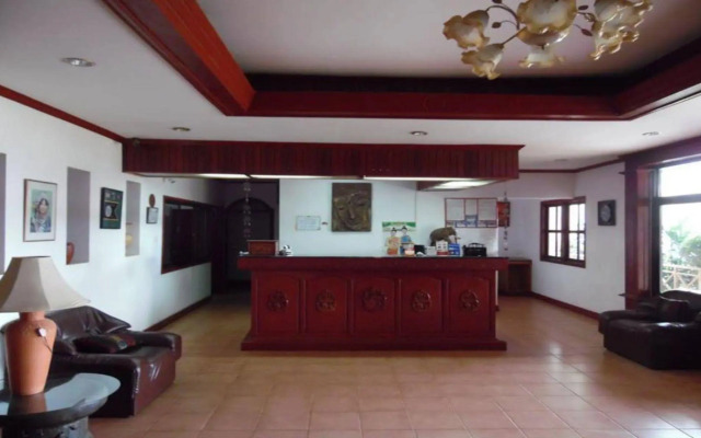 Vansana Plain of Jars Hotel