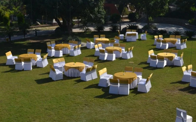 Pyramid Home Divine By 1589 Hotels