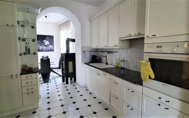 Luxus-Apartment-1-day-in-Casablanca